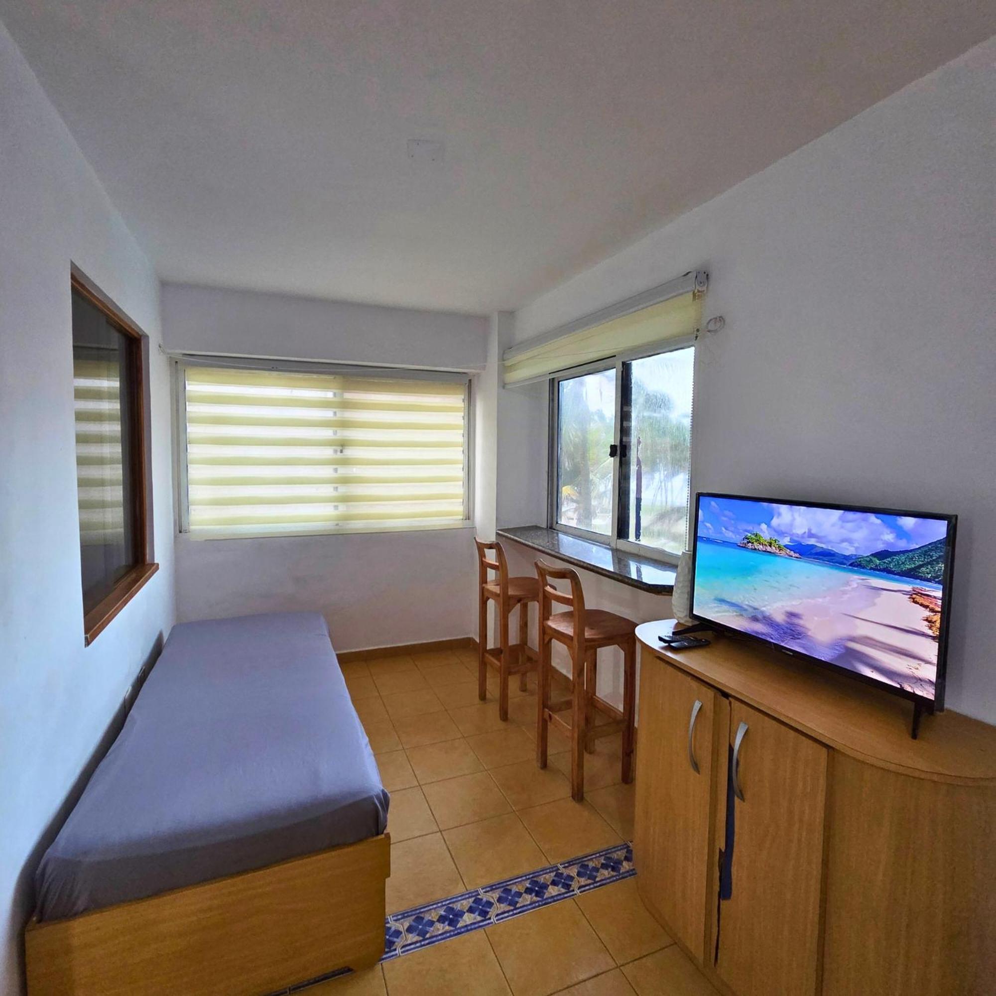 Tucacas, Frente Al Mar, Piscina Y Playa Privada Appartement Buitenkant foto