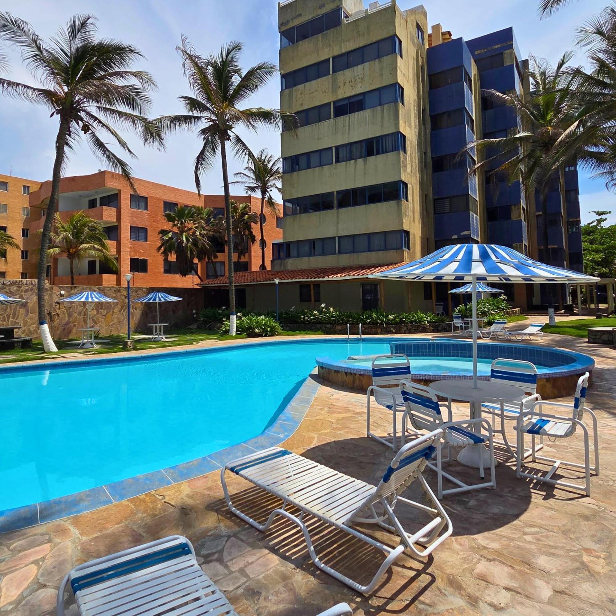 Tucacas, Frente Al Mar, Piscina Y Playa Privada Appartement Buitenkant foto